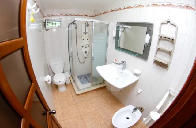 Cayuco Boramar Boca Chica Apartment Bathroom
